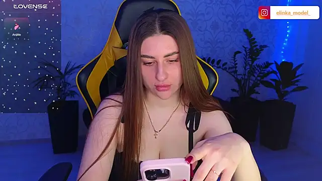 Elishka  online show from 02/19/25, 04:33