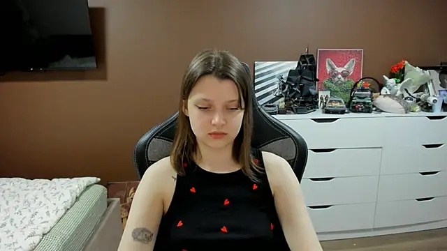 Snapshot of SoniNesti chatting on 05/02/26, 02:44 SoniNesti online show from 05/02/26, 02:44
