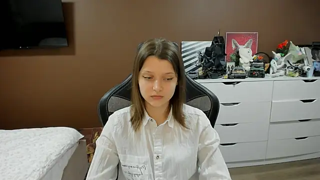 Snapshot of SoniNesti chatting on 05/14/26, 03:19 SoniNesti online show from 05/14/26, 03:19