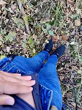 Boring one online show from 11/10/25, 01:43