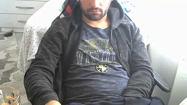 Snapshot of crazybaby5461 chatting on 11/18/25, 09:03 crazybaby5461 online show from 11/18/25, 09:03