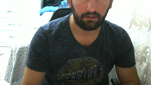 Snapshot of crazybaby5461 chatting on 11/22/25, 03:44 crazybaby5461 online show from 11/22/25, 03:44