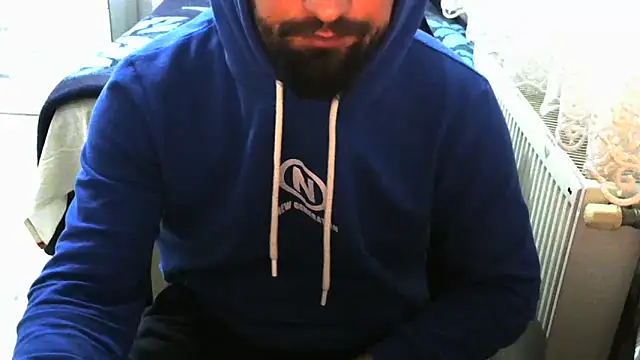 Snapshot of crazybaby5461 chatting on 03/16/26, 07:29 crazybaby5461 online show from 03/16/26, 07:29