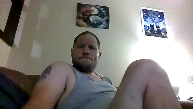 Snapshot of Alwayshard421 chatting on 07/30/26, 03:49 Alwayshard421 online show from 07/30/26, 03:49