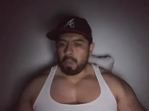 marcus002001 online show from 04/01/26, 04:24