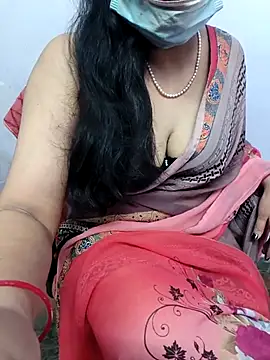 Snapshot of sangeetha4bide chatting on 10/04/25, 01:09 sangeetha4bide online show from 10/04/25, 01:09