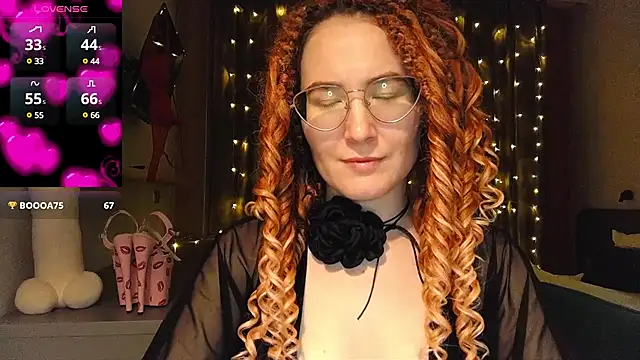 Snapshot of AgnesGraham chatting on 12/22/24, 01:01 AgnesGraham online show from 12/22/24, 01:01