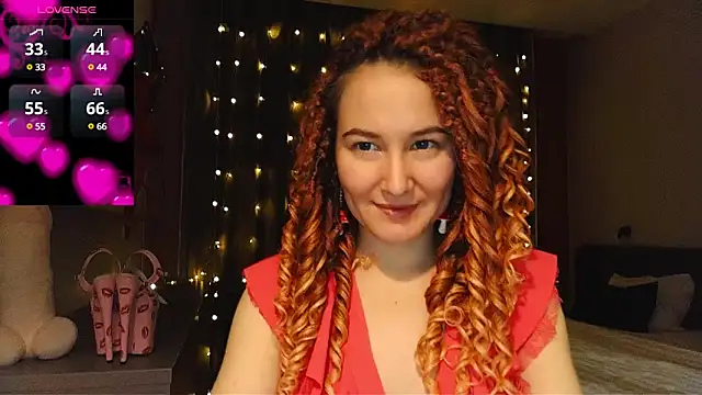 Snapshot of AgnesGraham chatting on 12/22/24, 10:36 AgnesGraham online show from 12/22/24, 10:36