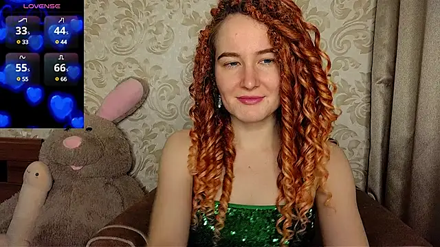 Snapshot of AgnesGraham chatting on 12/30/24, 09:19 AgnesGraham online show from 12/30/24, 09:19