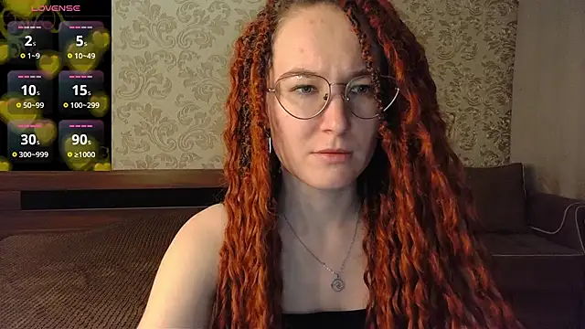 Snapshot of AgnesGraham chatting on 03/16/25, 09:26 AgnesGraham online show from 03/16/25, 09:26