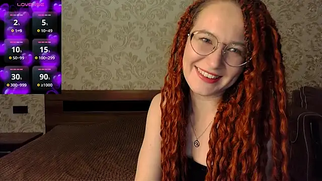 Snapshot of AgnesGraham chatting on 03/17/25, 12:30 AgnesGraham online show from 03/17/25, 12:30