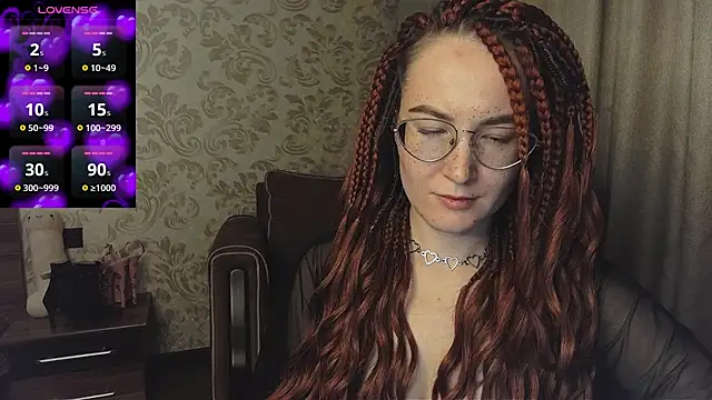 Snapshot of AgnesGraham chatting on 09/18/25, 04:53 AgnesGraham online show from 09/18/25, 04:53