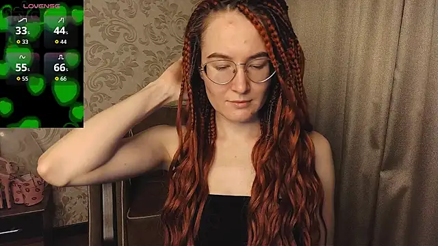 Snapshot of AgnesGraham chatting on 09/25/25, 08:12 AgnesGraham online show from 09/25/25, 08:12