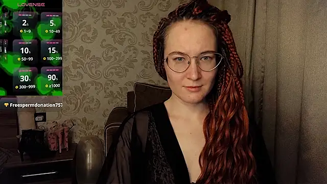 Snapshot of AgnesGraham chatting on 09/30/25, 10:37 AgnesGraham online show from 09/30/25, 10:37