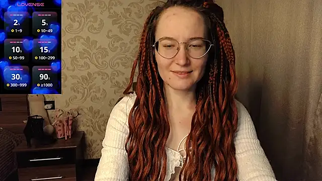 Snapshot of AgnesGraham chatting on 10/19/25, 08:31 AgnesGraham online show from 10/19/25, 08:31