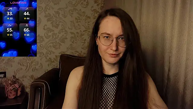 Snapshot of AgnesGraham chatting on 11/09/25, 05:22 AgnesGraham online show from 11/09/25, 05:22