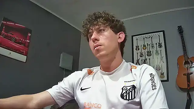 Snapshot of saint_not chatting on 11/08/25, 10:30 saint not online show from 11/08/25, 10:30