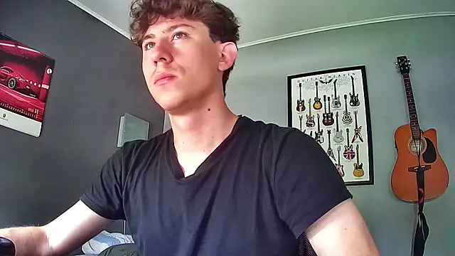 Snapshot of saint_not chatting on 11/16/25, 01:28 saint not online show from 11/16/25, 01:28