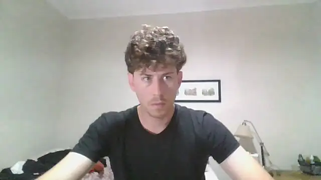 Snapshot of saint_not chatting on 11/27/25, 05:04 saint not online show from 11/27/25, 05:04