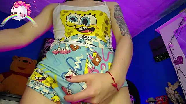 Snapshot of Lunahoney1 chatting on 02/21/25, 08:38 Lunahoney1 online show from 02/21/25, 08:38