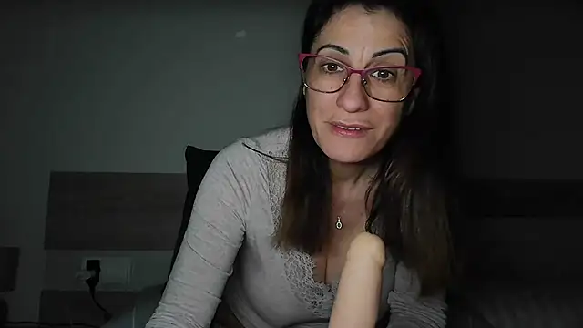 Sanada hot online show from 01/10/26, 06:48