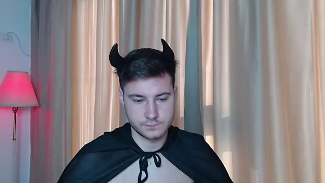 Snapshot of JustinMorrisX chatting on 10/30/25, 09:00 JustinMorrisX online show from 10/30/25, 09:00