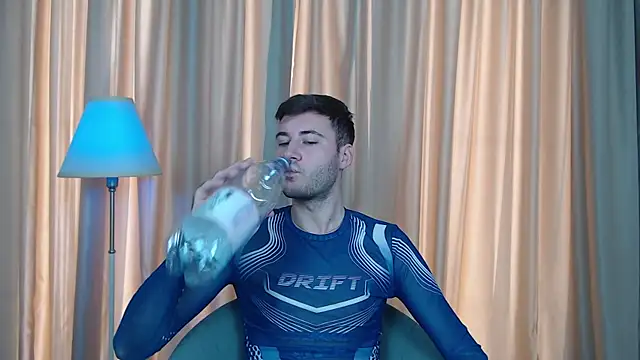 Snapshot of JustinMorrisX chatting on 11/01/25, 09:33 JustinMorrisX online show from 11/01/25, 09:33