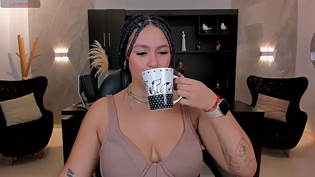 ToriCrossX online show from 02/27/25, 12:56