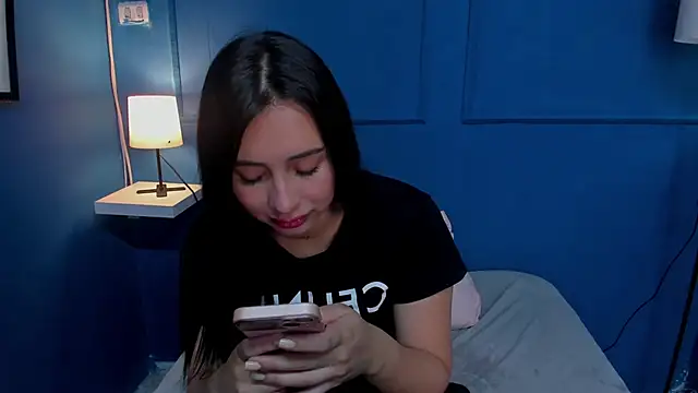 Snapshot of isabella_jade chatting on 01/06/25, 06:41 isabella jade online show from 01/06/25, 06:41