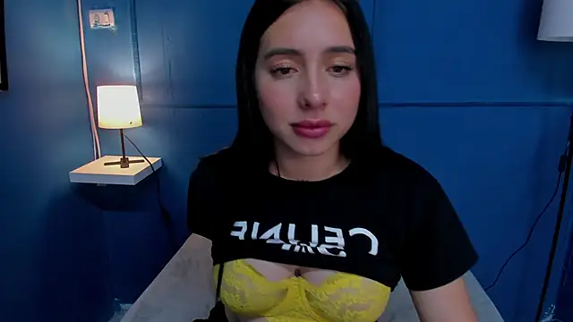 Snapshot of isabella_jade chatting on 01/06/25, 09:43 isabella jade online show from 01/06/25, 09:43