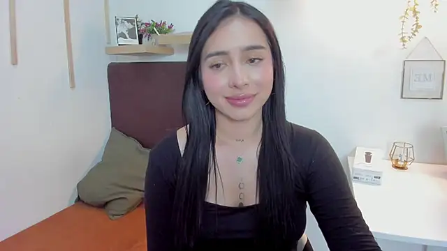 Snapshot of isabella_jade chatting on 02/17/25, 10:14 isabella jade online show from 02/17/25, 10:14