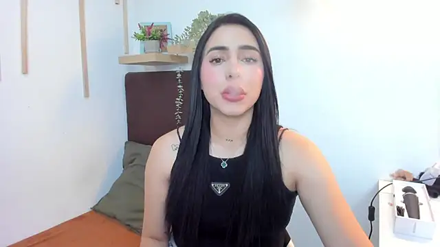 Snapshot of isabella_jade chatting on 03/11/25, 06:19 isabella jade online show from 03/11/25, 06:19