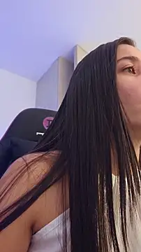 miaeyes online show from 11/12/25, 03:34