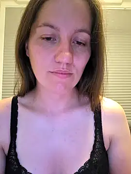Nicole-Ray online show from 07/17/26, 10:47