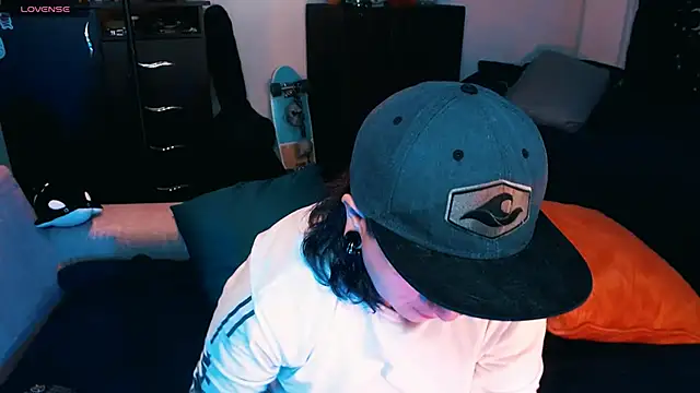 Marieblueeyes online show from 10/01/25, 02:28