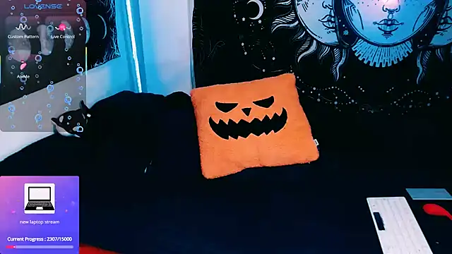 Marieblueeyes online show from 02/24/26, 12:36