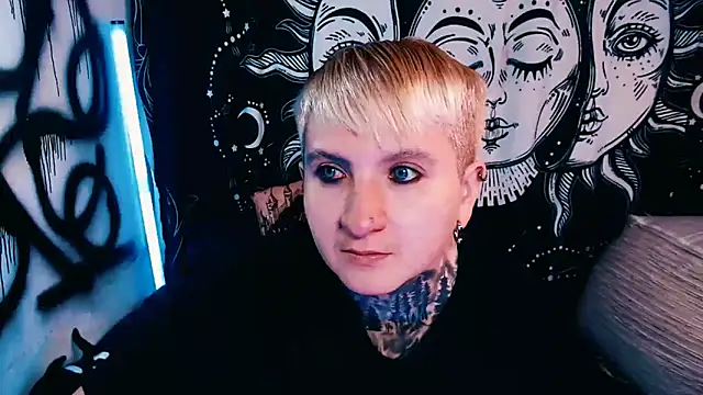 Marieblueeyes online show from 05/12/26, 07:33