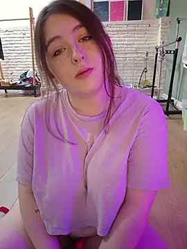 Yammy Yumi online show from 05/16/26, 02:38