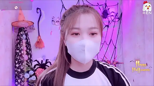 hen237 online show from 10/25/25, 09:42