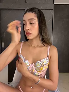 SelenaStone online show from 12/22/24, 12:39