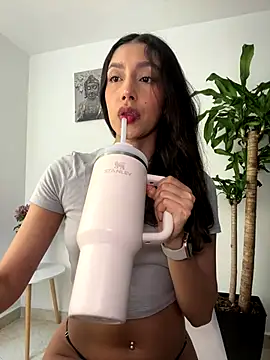 SelenaStone online show from 12/15/25, 07:51