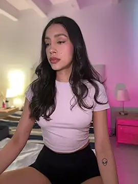 SelenaStone online show from 04/20/26, 10:11