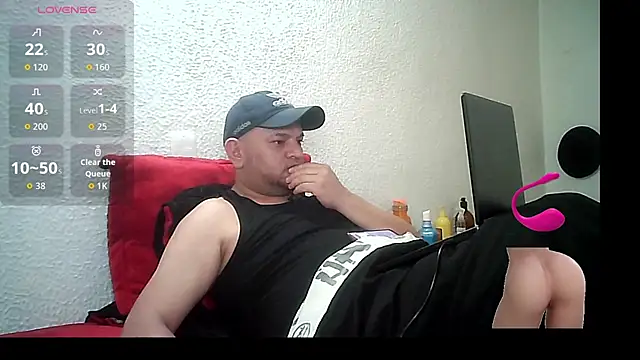 Snapshot of SexDiffrent chatting on 10/06/25, 08:50 SexDiffrent online show from 10/06/25, 08:50