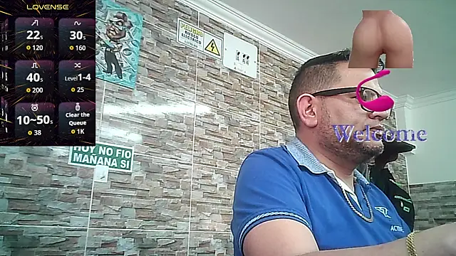 Snapshot of SexDiffrent chatting on 10/12/25, 08:19 SexDiffrent online show from 10/12/25, 08:19