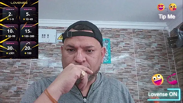 Snapshot of SexDiffrent chatting on 11/12/25, 05:35 SexDiffrent online show from 11/12/25, 05:35