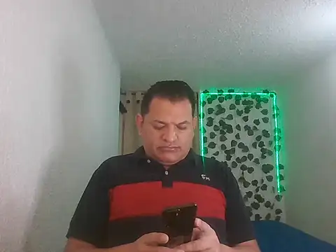 SexDiffrent online show from 05/20/26, 04:02