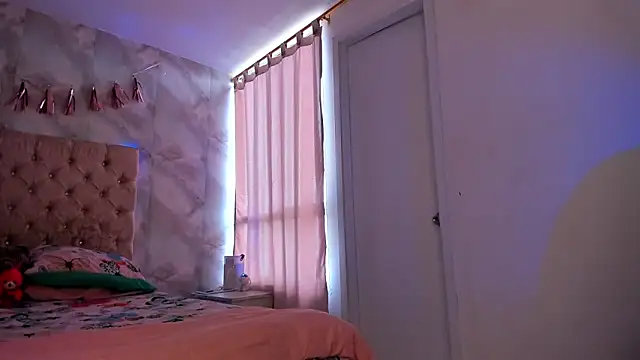 KatalinaMillan online show from 12/23/24, 05:22