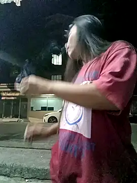 Snapshot of KinkyKit_May chatting on 01/31/25, 06:03 KinkyKit May online show from 01/31/25, 06:03