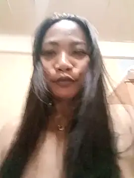 KinkyKit May online show from 11/17/25, 08:31