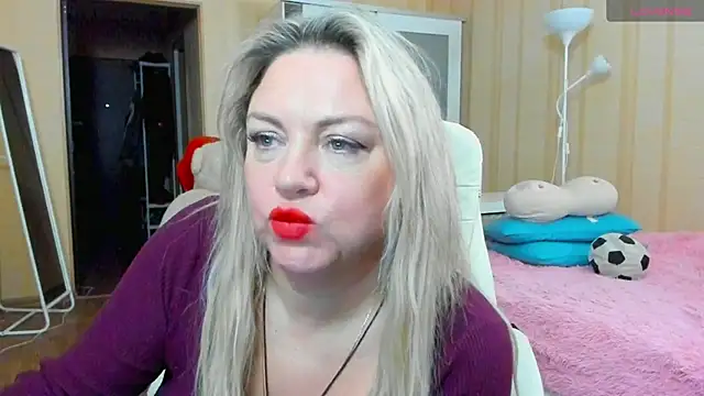 Snapshot of PamHardFuck chatting on 03/09/25, 09:03 PamHardFuck online show from 03/09/25, 09:03